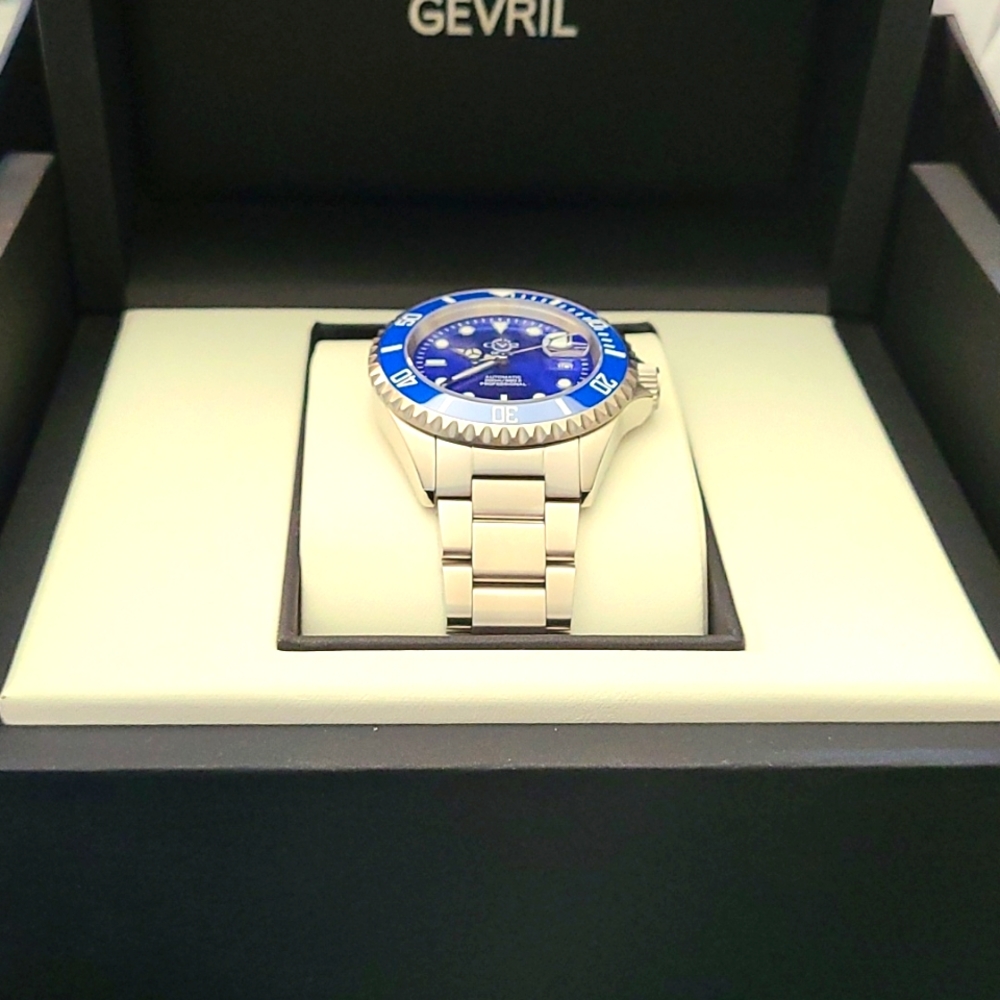 Gevril GV2 men's watch Never Worn